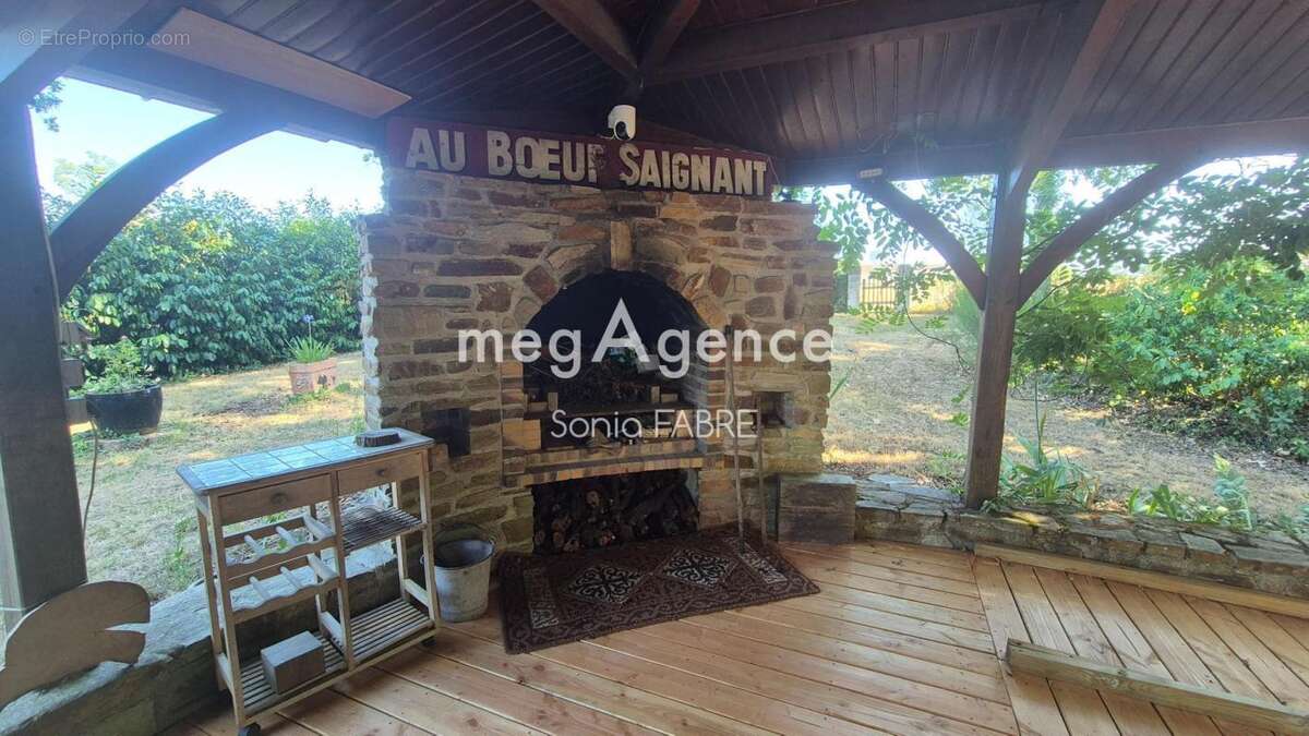 Maison sur terrain arboré à CHÂTEAU-THEBAUD - photo 2