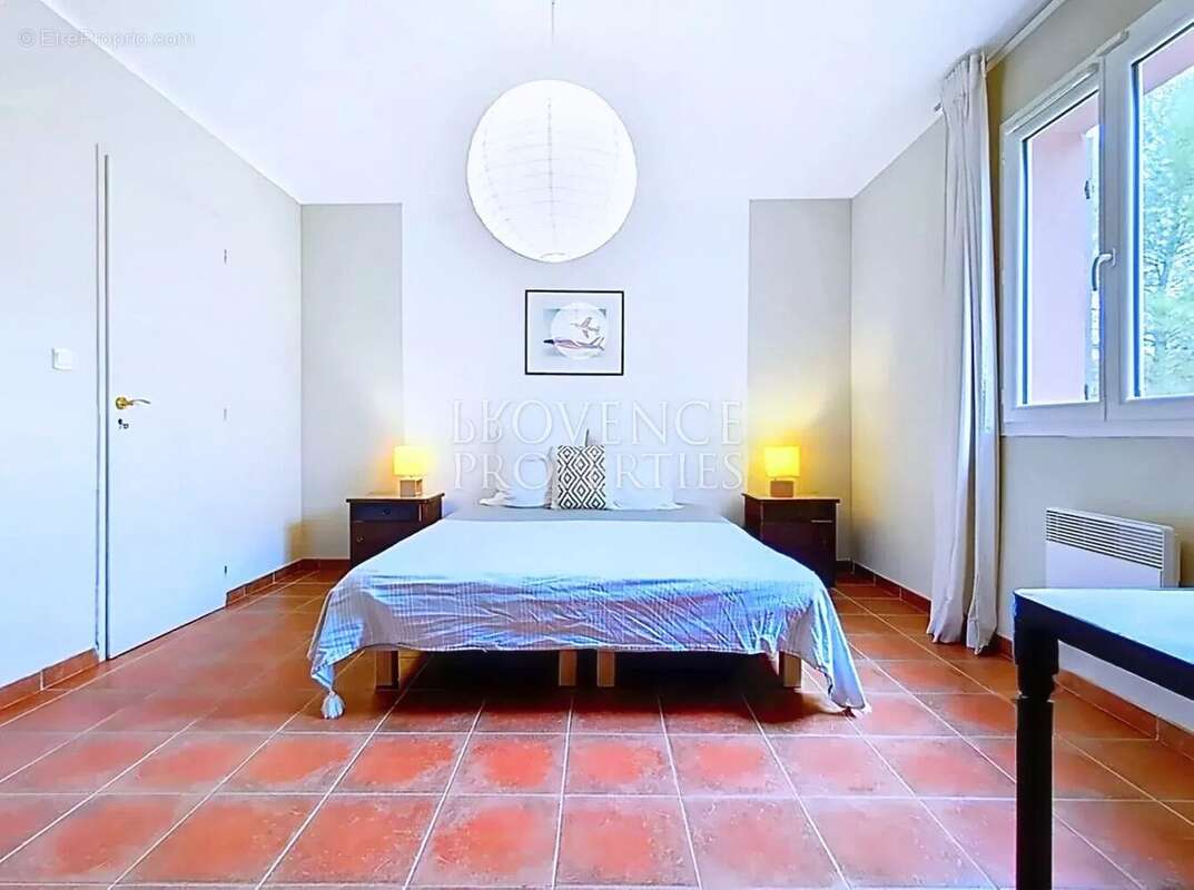 Maison à CORRENS