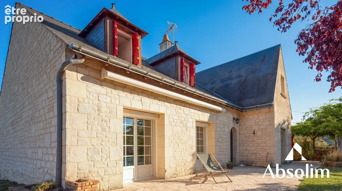 Maison 7 pièces 205 m² à vendre à Vivy (49680) - photo 4