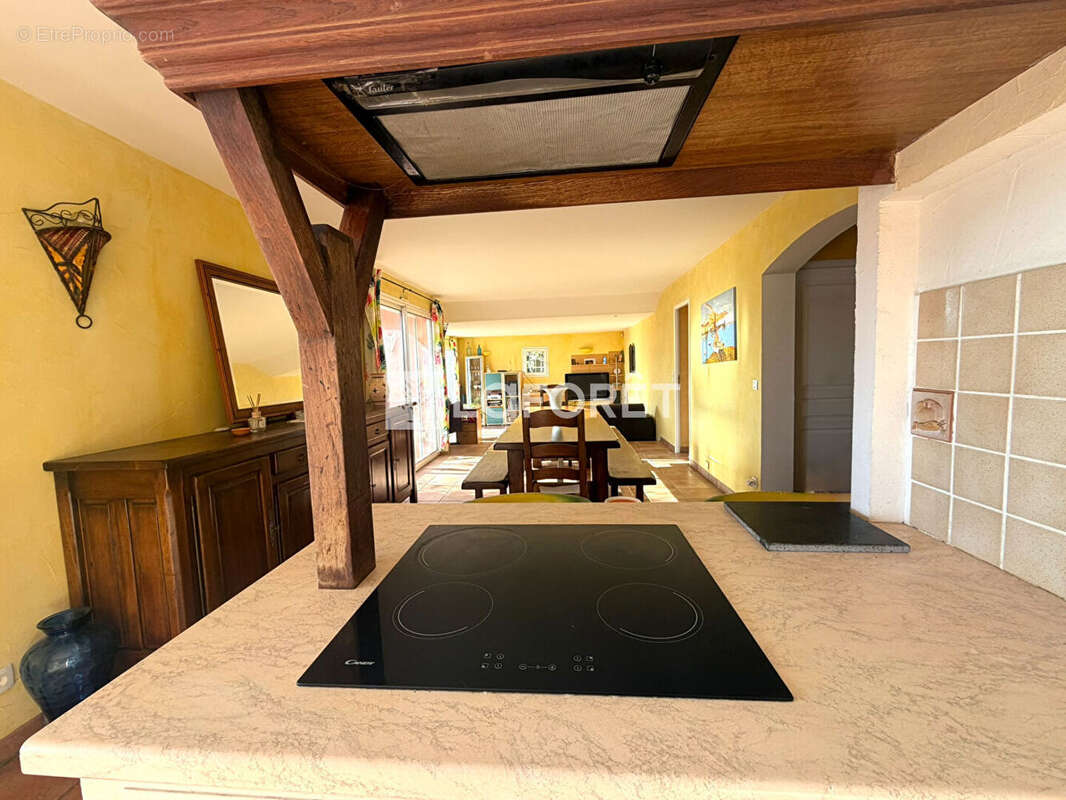 Maison à SAINT-CYPRIEN