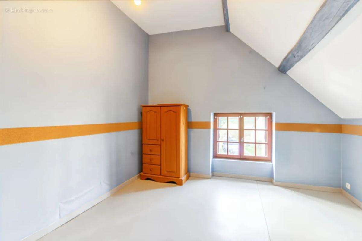 Maison à MOSNES