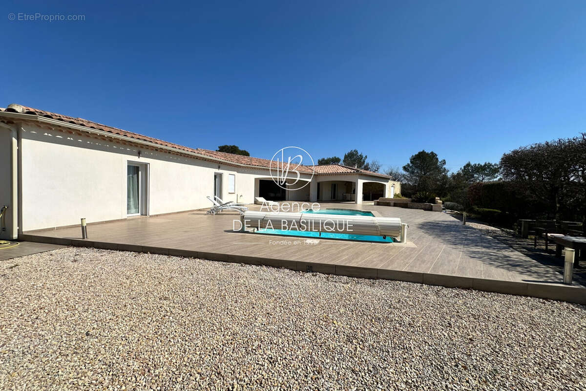 Maison à OLLIERES