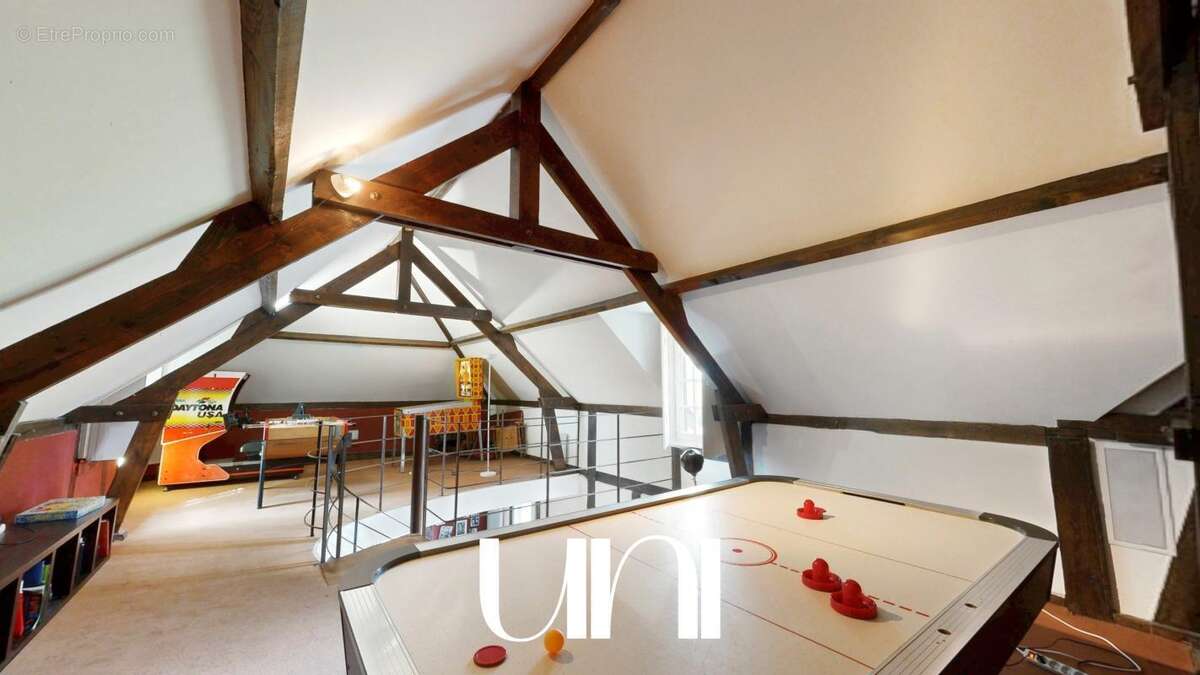 Maison à PONT-L'EVEQUE