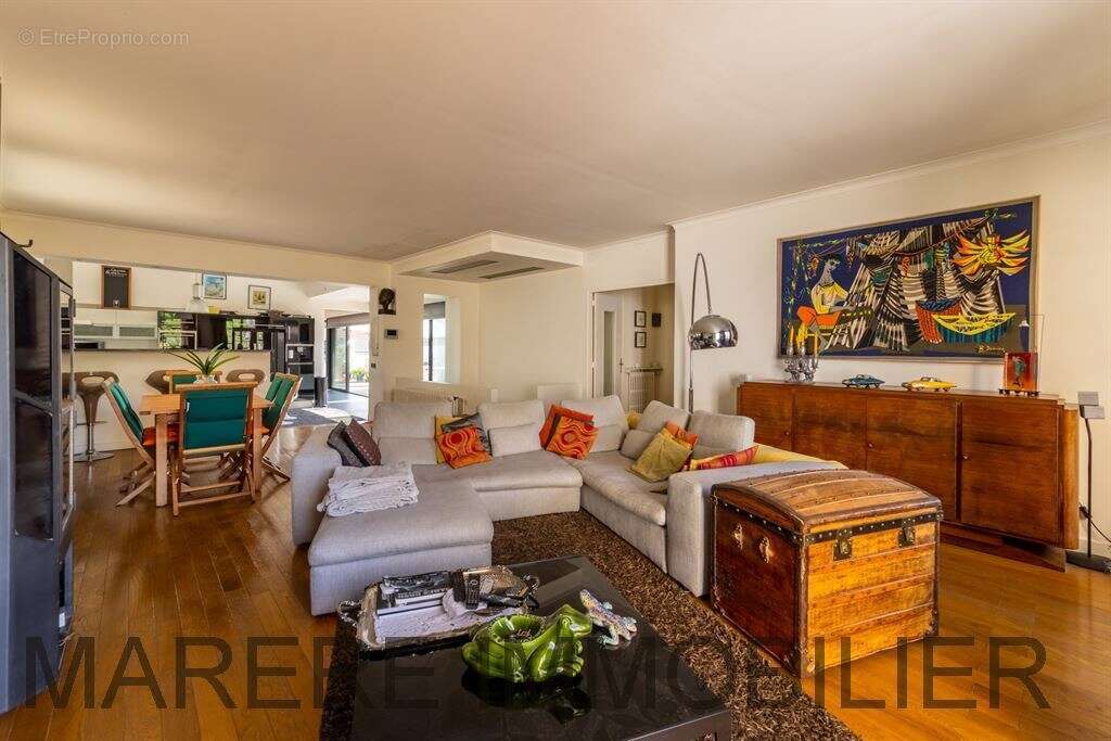 Rare & exceptionnel : grande propriete familiale 10 p. 265m² en cœur de ville, jardin 100m² garage 1 - photo 2