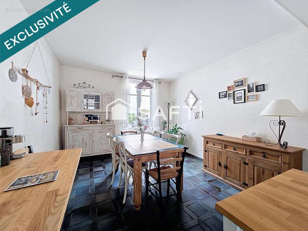 Photo 2 - Maison à VICHY