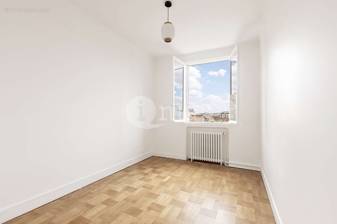 Appartement à COLOMBES