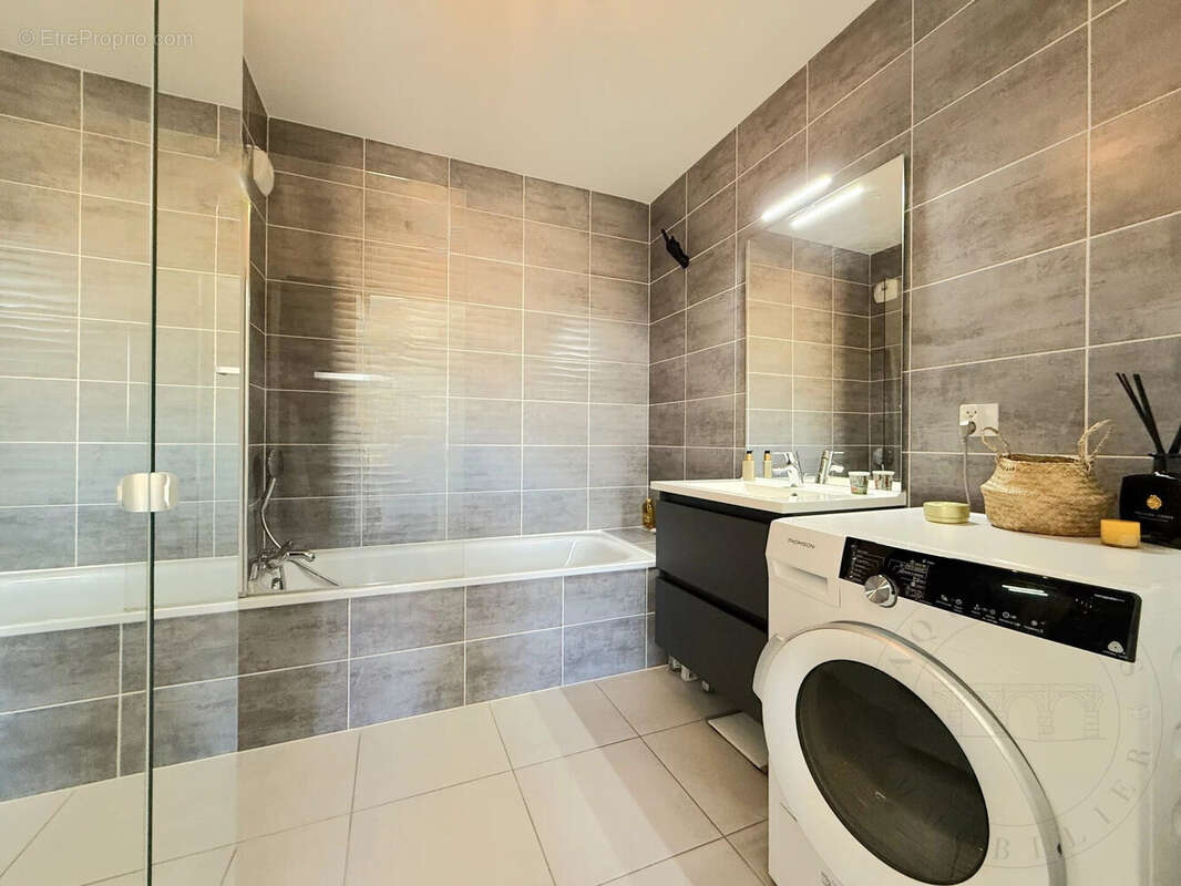 Appartement 107 m² à Chaponost  - photo 6