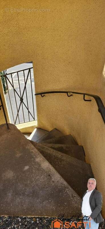 Commerce 46 m² à Beziers  - photo 4