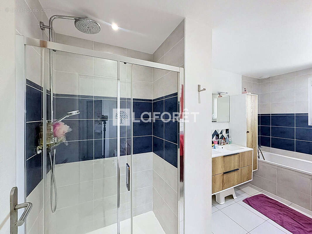 Maison de plain-pied centre Saint Georges Des Groseillers 130 m2 - photo 12