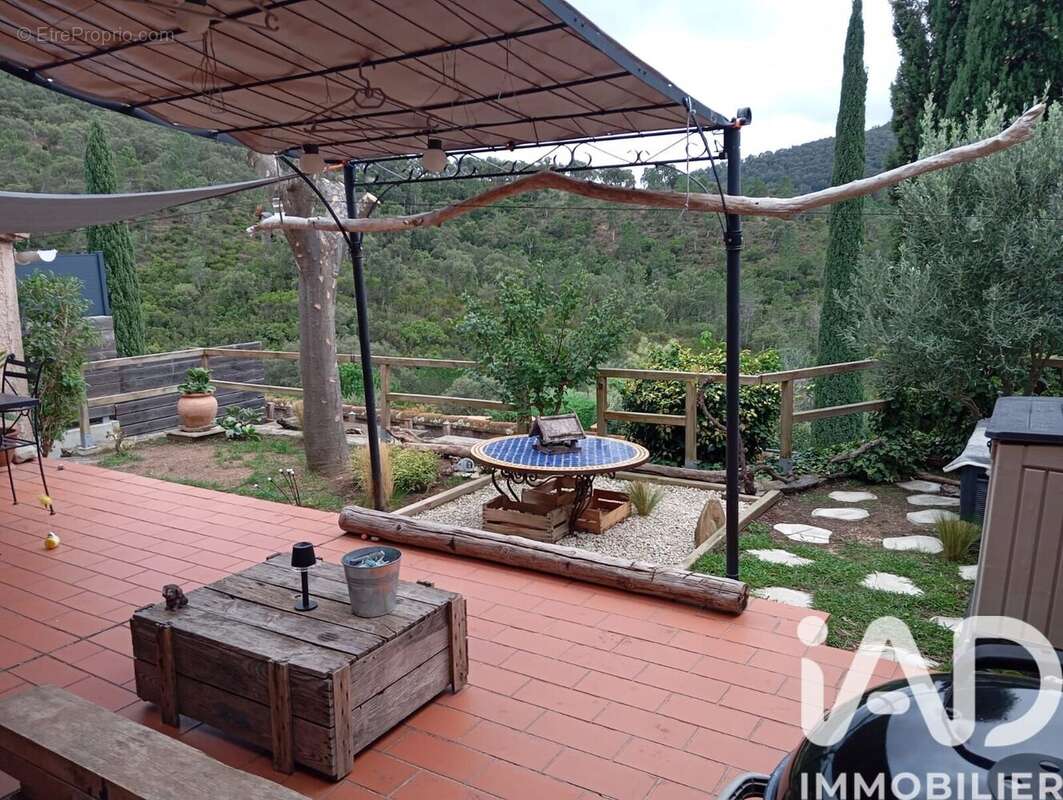 Photo 3 - Maison à LA LONDE-LES-MAURES