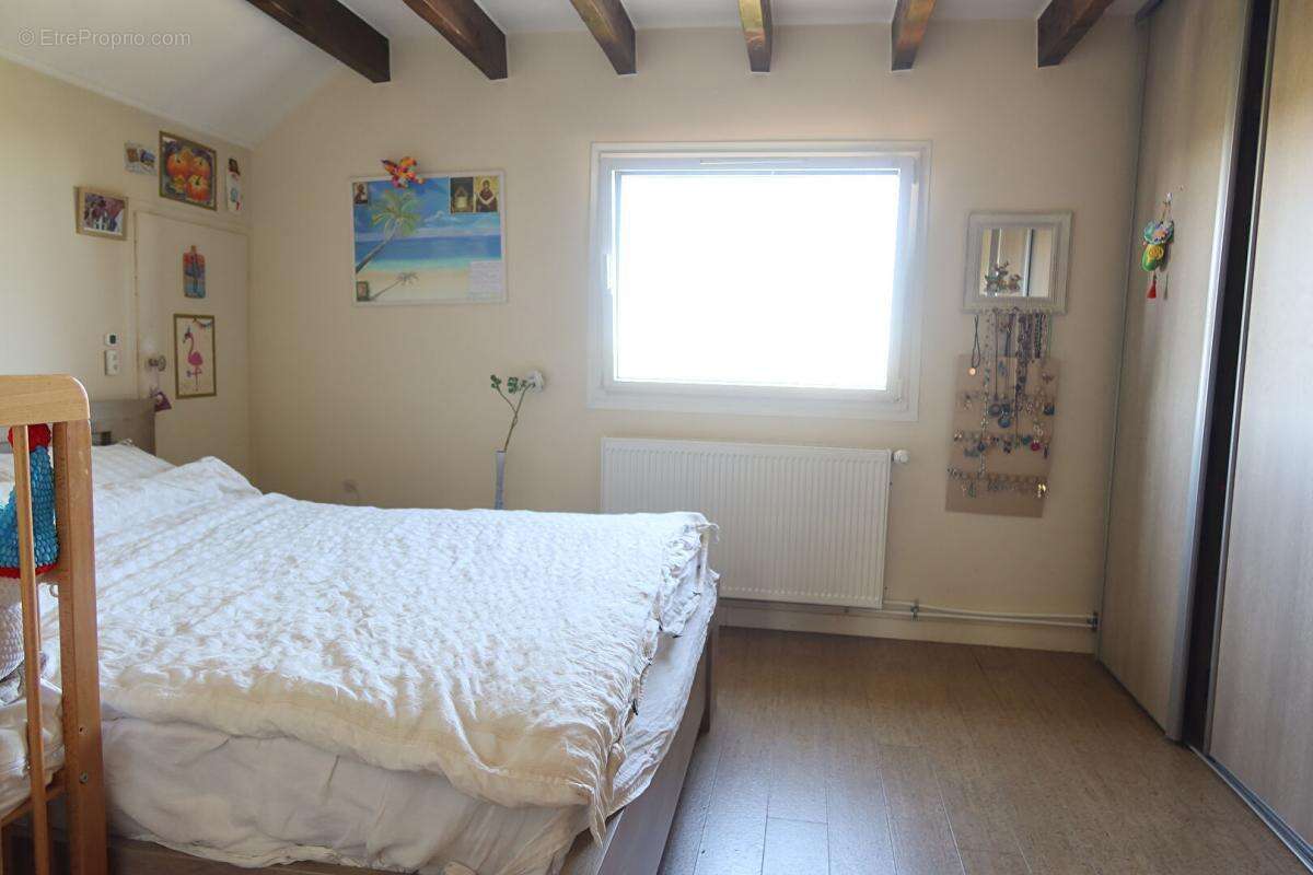 Maison à AUXON-DESSUS