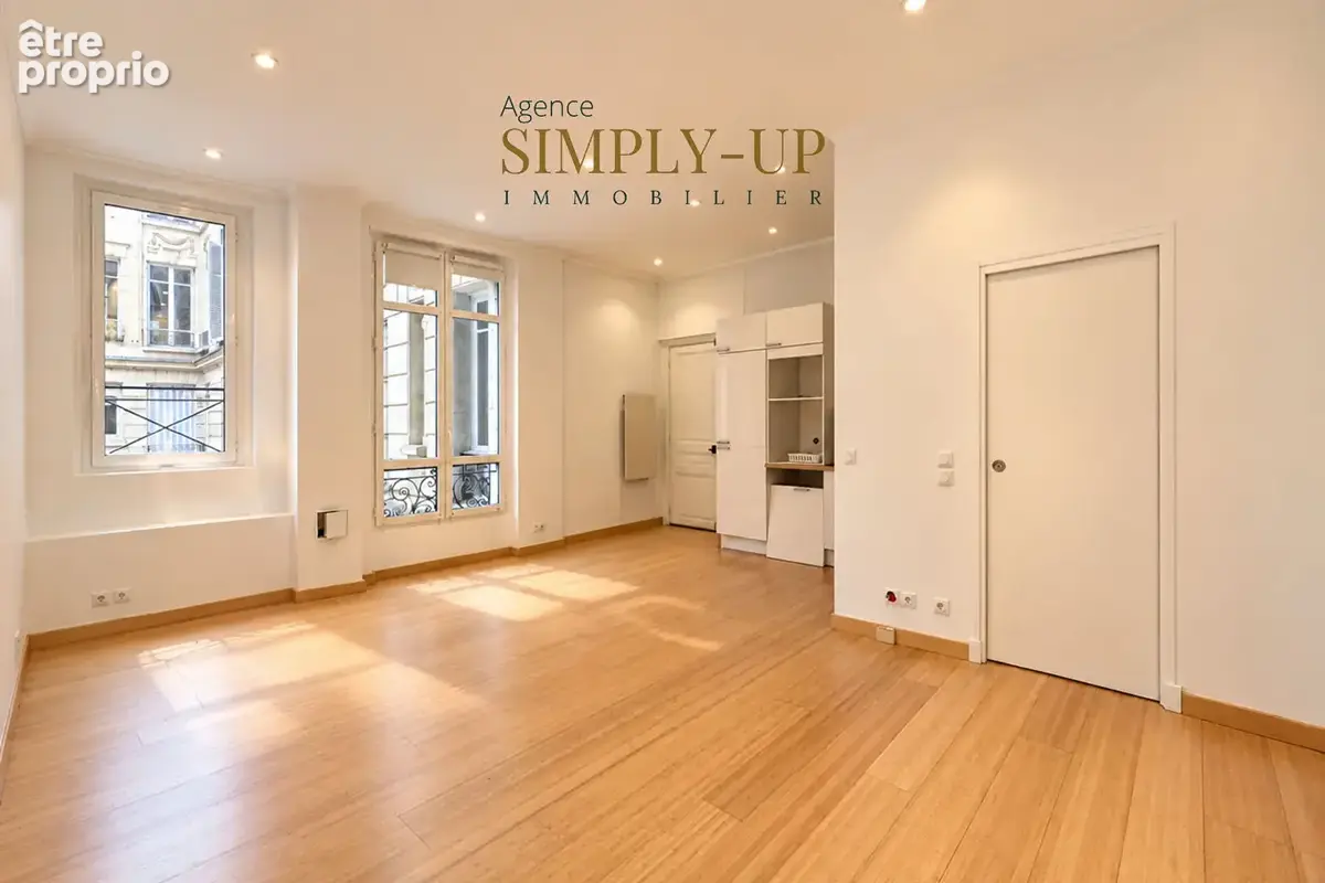 Appartement Paris 1 pièce(s) 33.25 m2 - photo 1