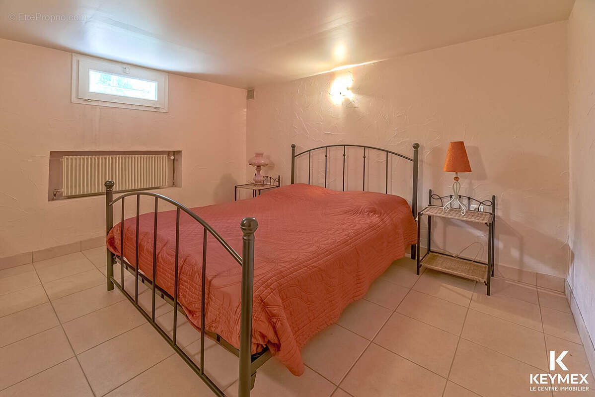 Maison à CHAMPAGNE-SUR-OISE