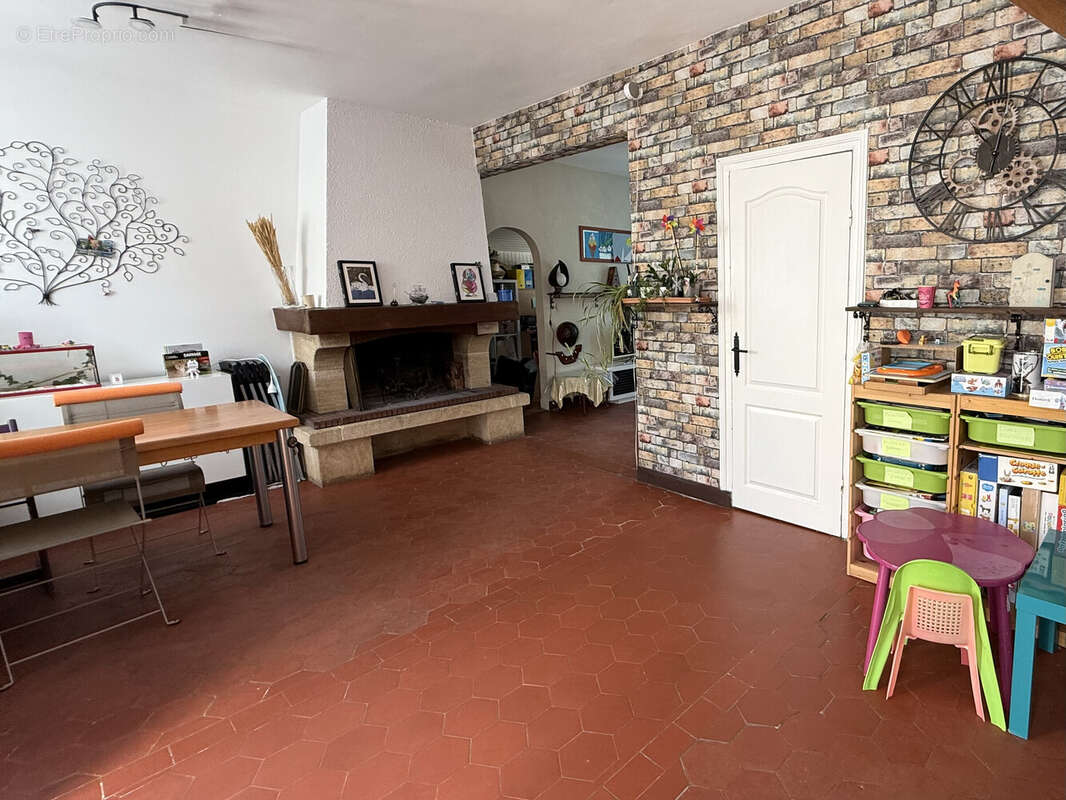 Maison à SAINT-CYR-L&#039;ECOLE