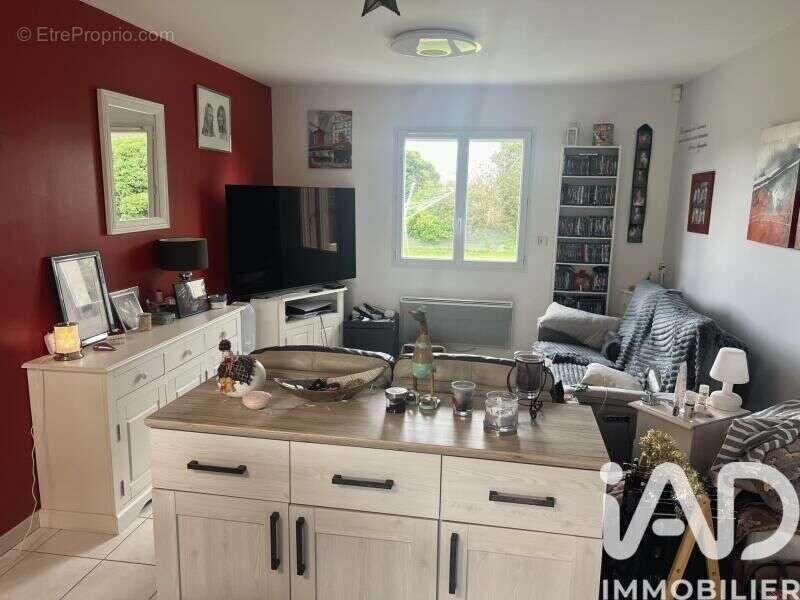 Maison 115 m² à Trouville-La-Haule  - photo 7