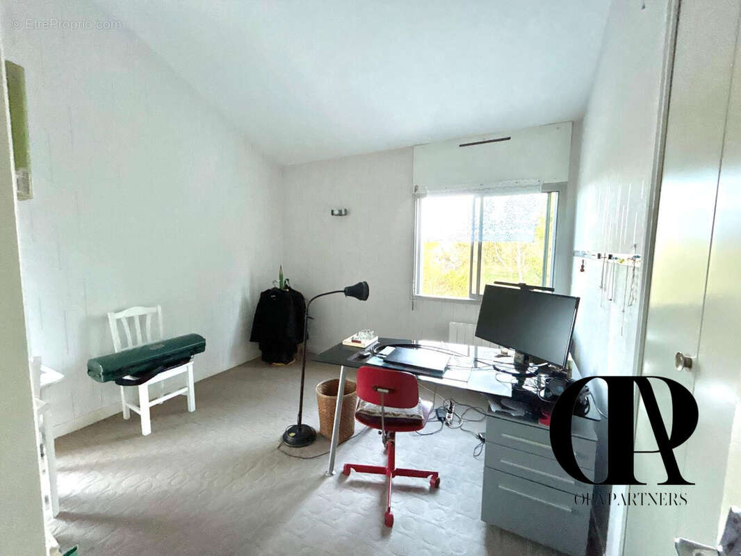 Maison à BURES-SUR-YVETTE