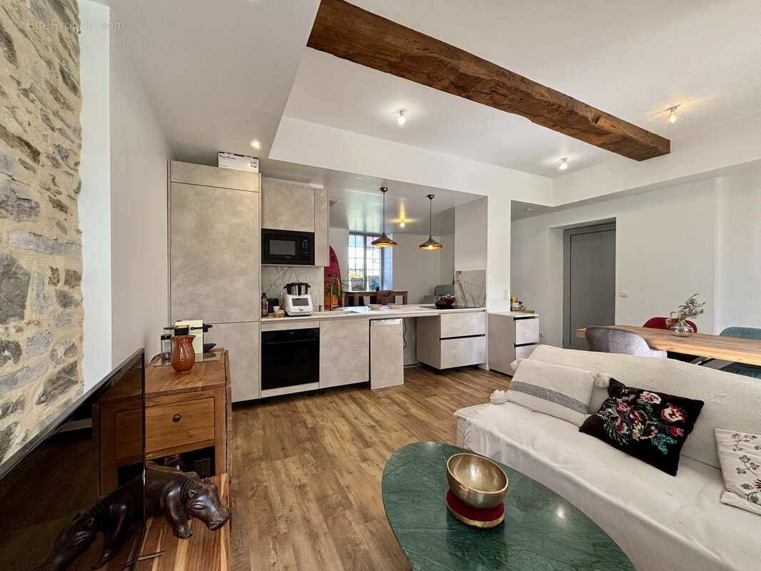 Appartement à USTARITZ