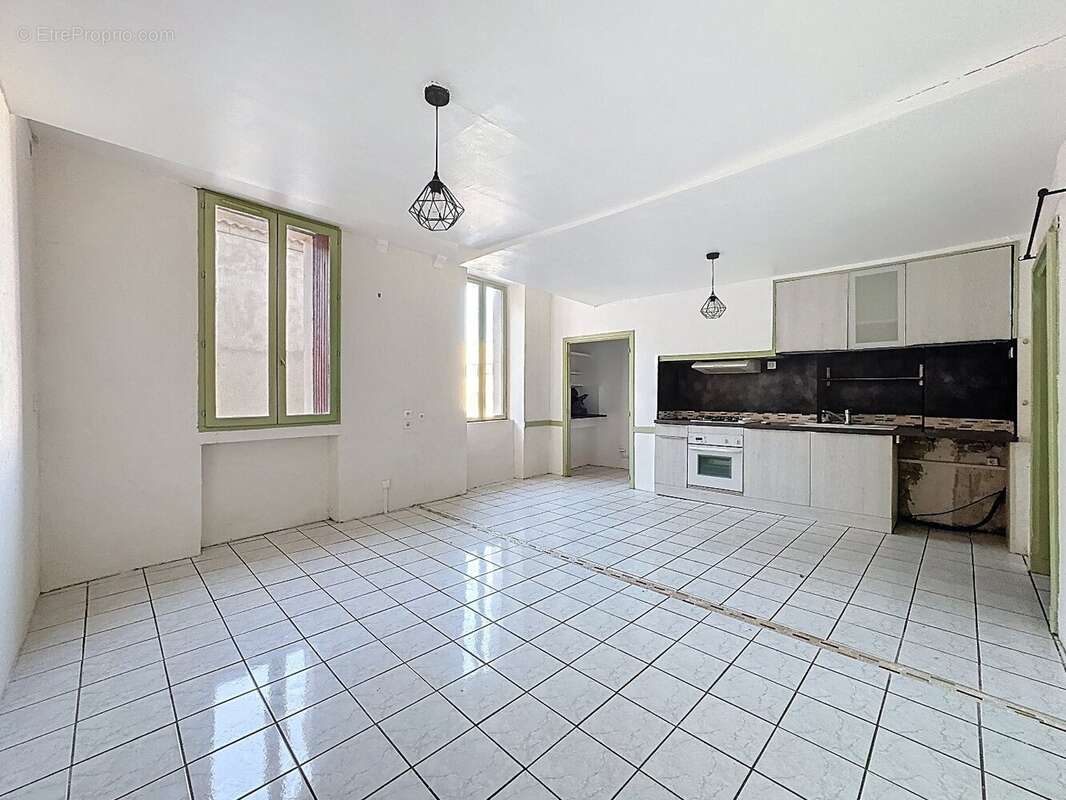 Maison à CESSENON-SUR-ORB