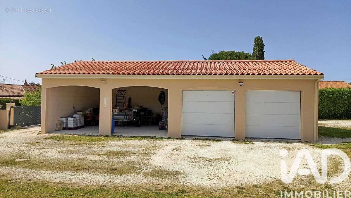 Photo 2 - Maison à SAINT-YRIEIX-SUR-CHARENTE