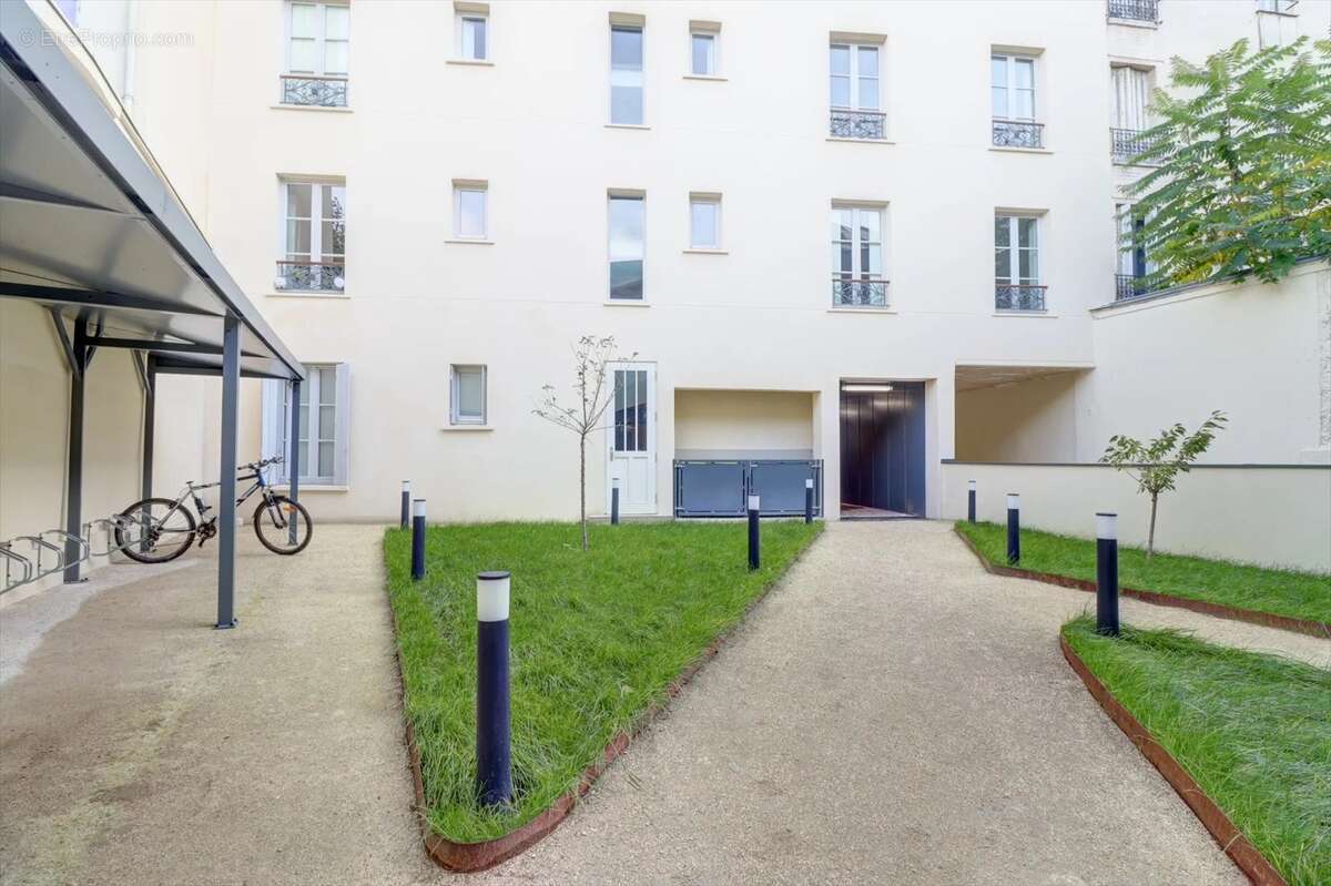 Appartement à PARIS-19E