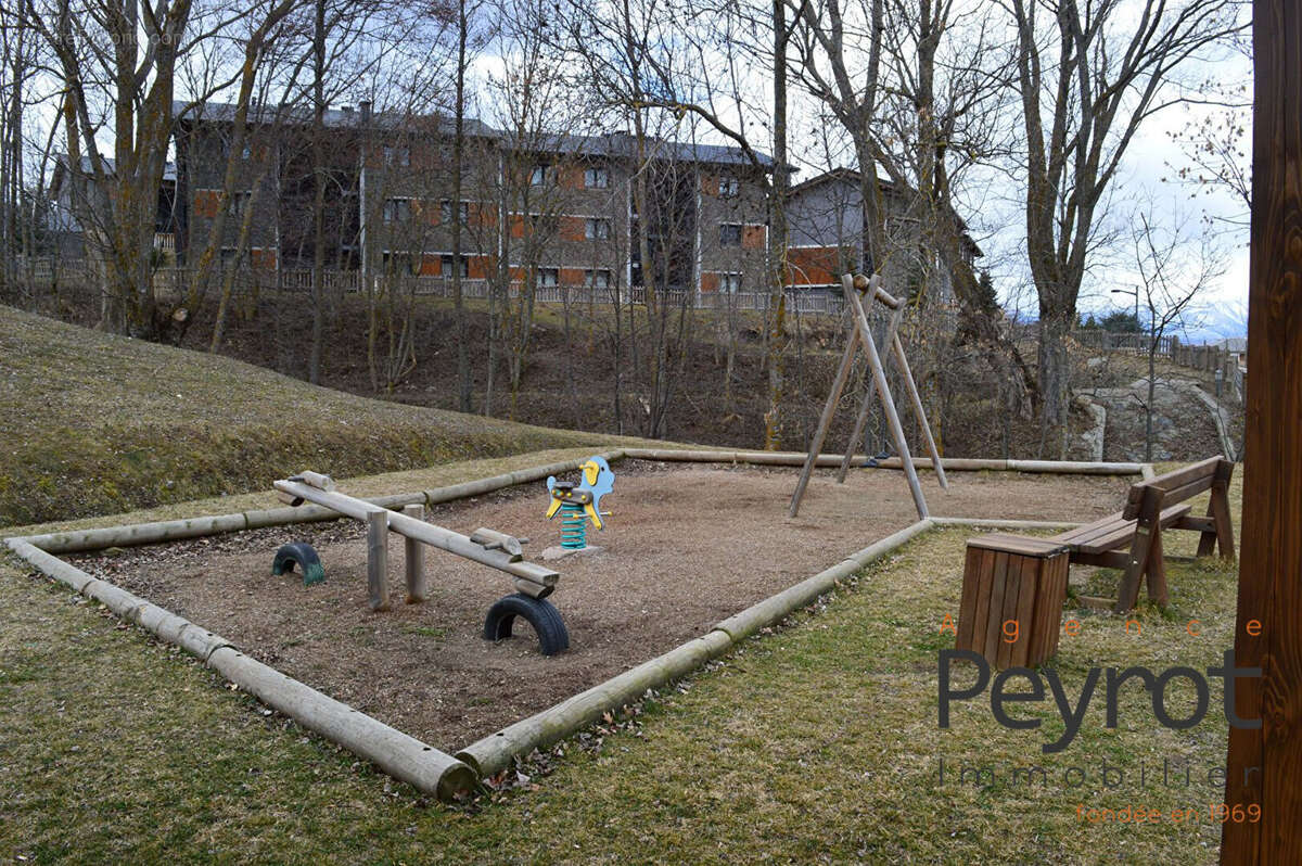 Parking à SAILLAGOUSE