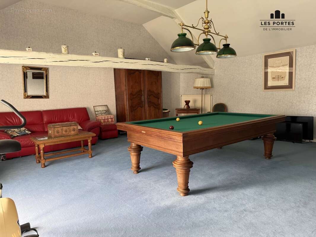 Maison à COURDIMANCHE-SUR-ESSONNE