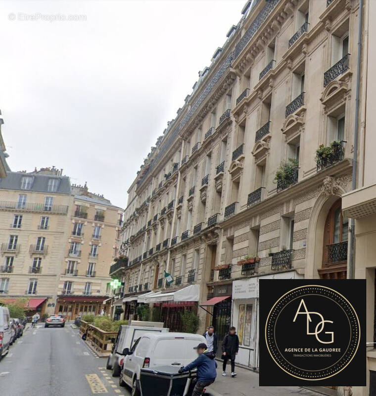 Appartement à PARIS-11E