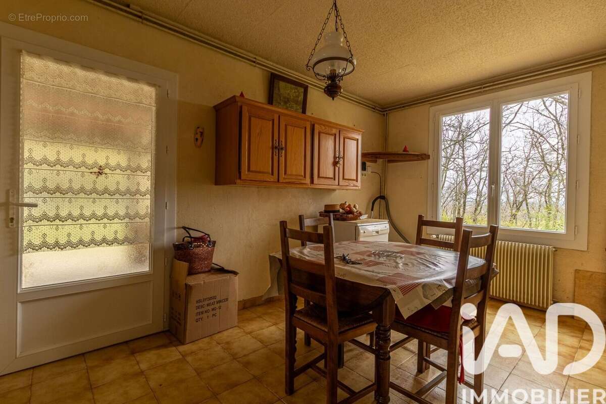 Maison 85 m² à Mirabel  - photo 7