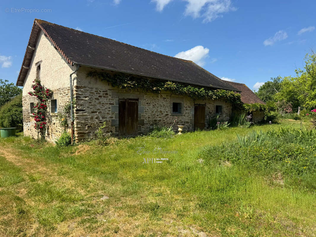 Maison à LA COQUILLE