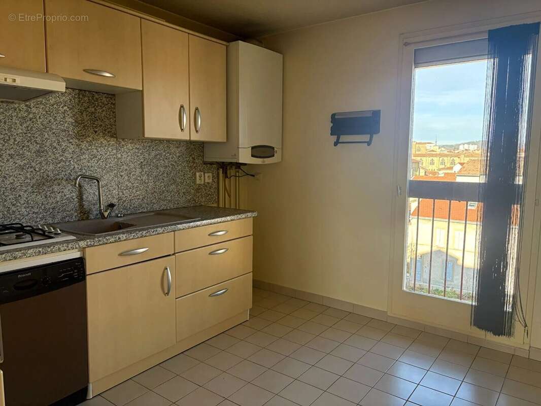 Appartement à BOURG-DE-PEAGE