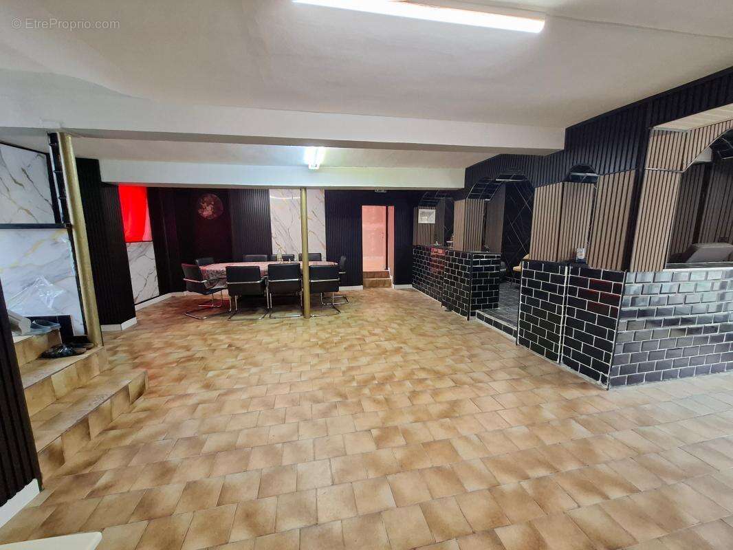 Maison à CUISE-LA-MOTTE