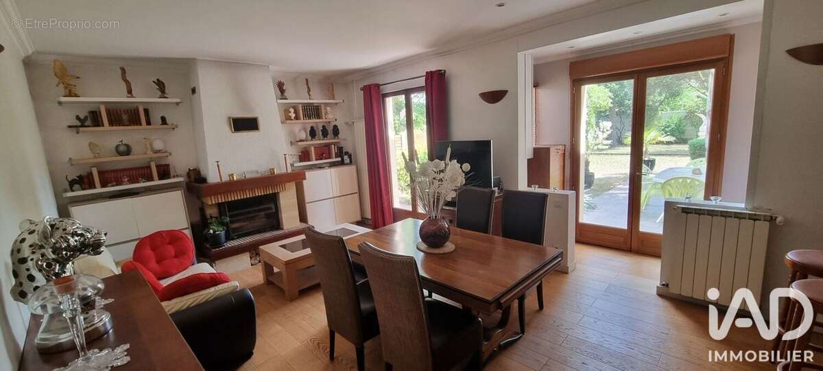 Maison 122 m² à Conflans-Sainte-Honorine  - photo 6