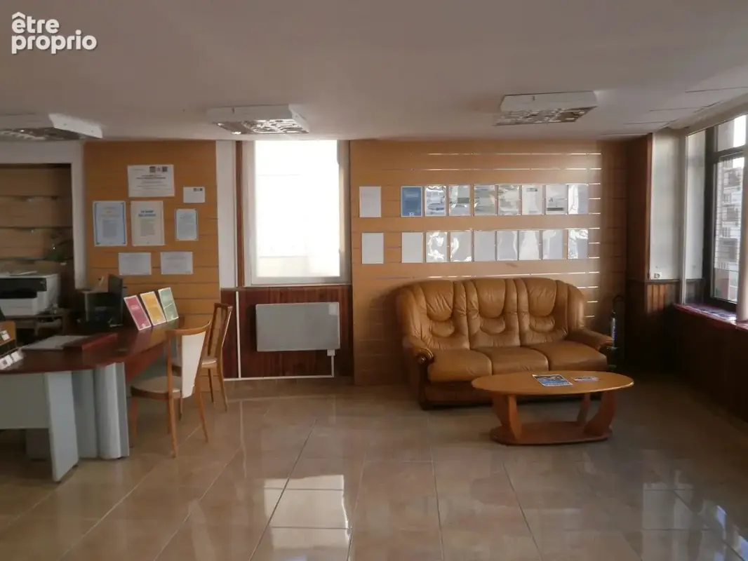 Maison  6 pieces louer a renover - photo 9