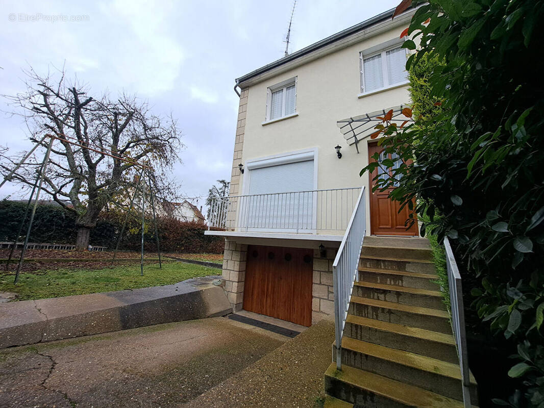 Maison à PRECY-SUR-OISE