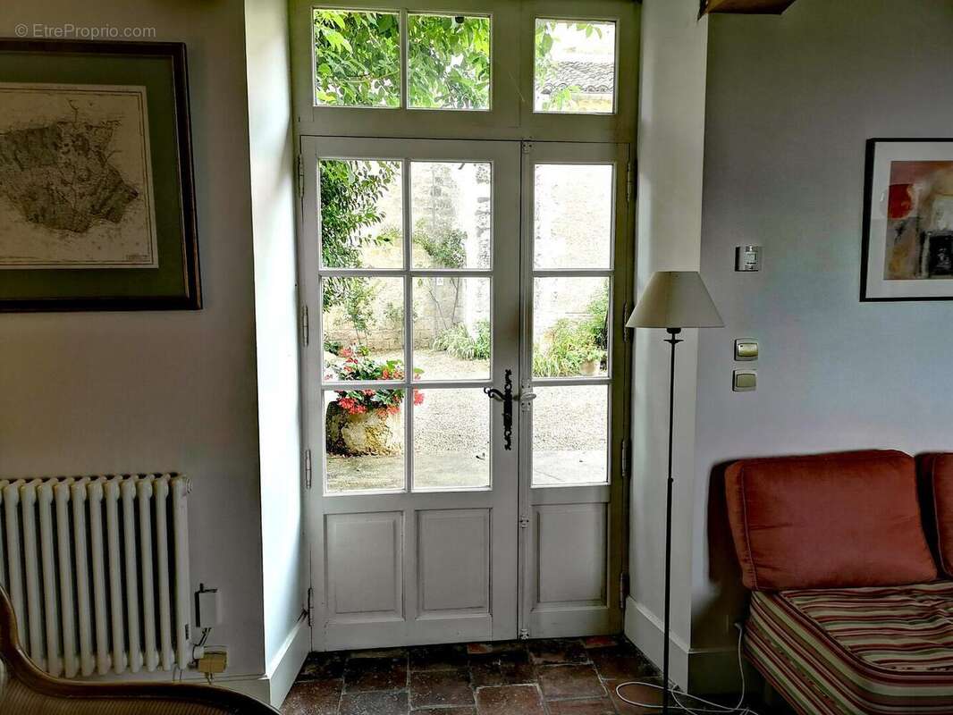 IMG20250828112938edit6559388637087117 - Maison à CASSAIGNE