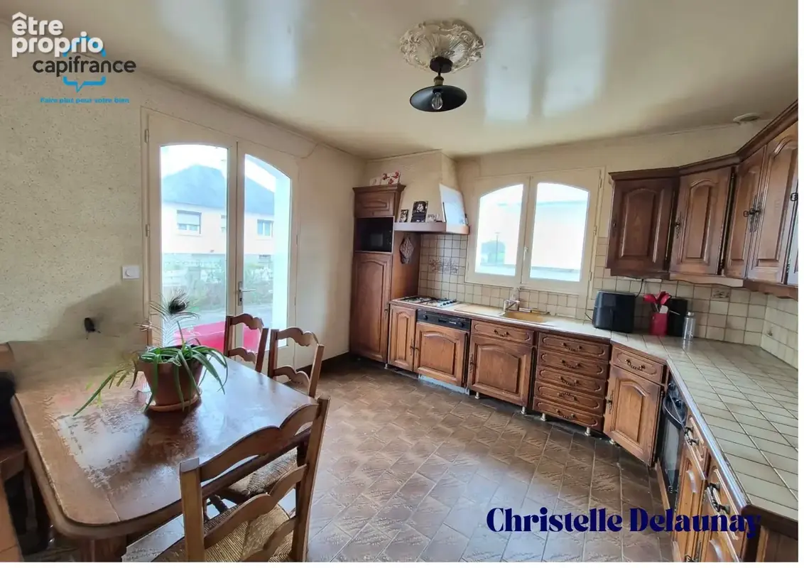  À VENDRE – Maison à rénover en centre-bourg de Méral (53) - photo 2