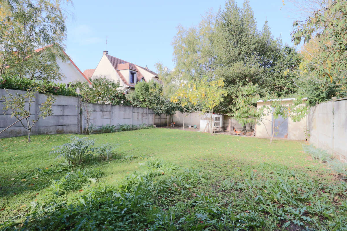 Maison à LES PAVILLONS-SOUS-BOIS