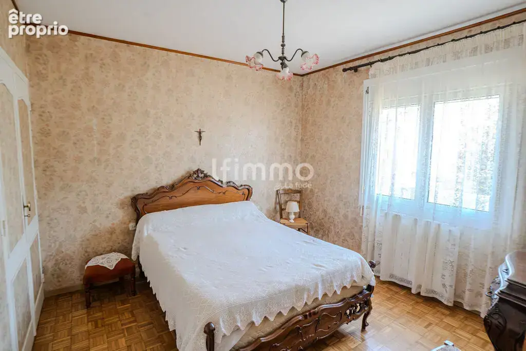 Maison de plain-pied avec jardin et grand garage - photo 6