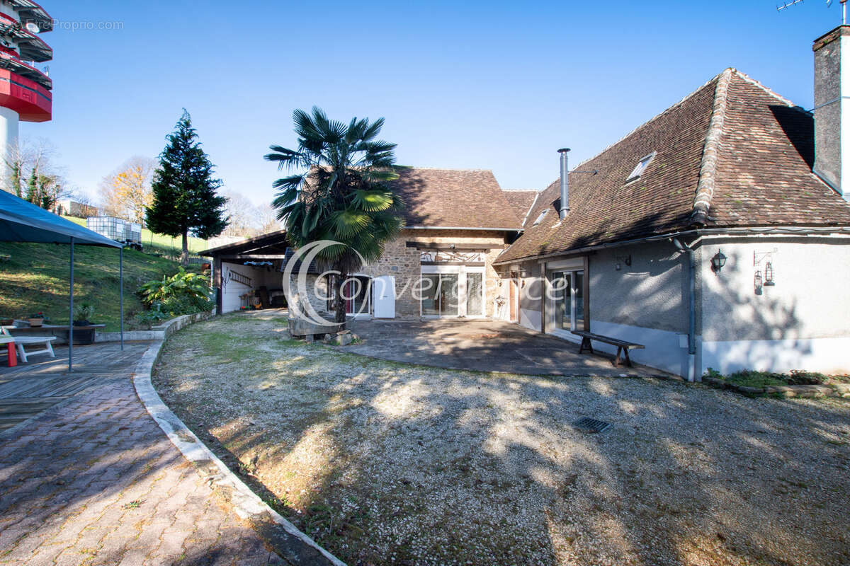 Maison à LA PORCHERIE