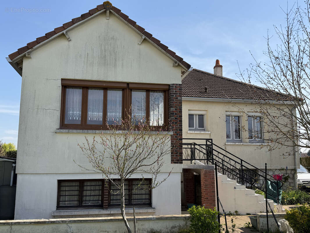 Maison à CHATEAUDUN