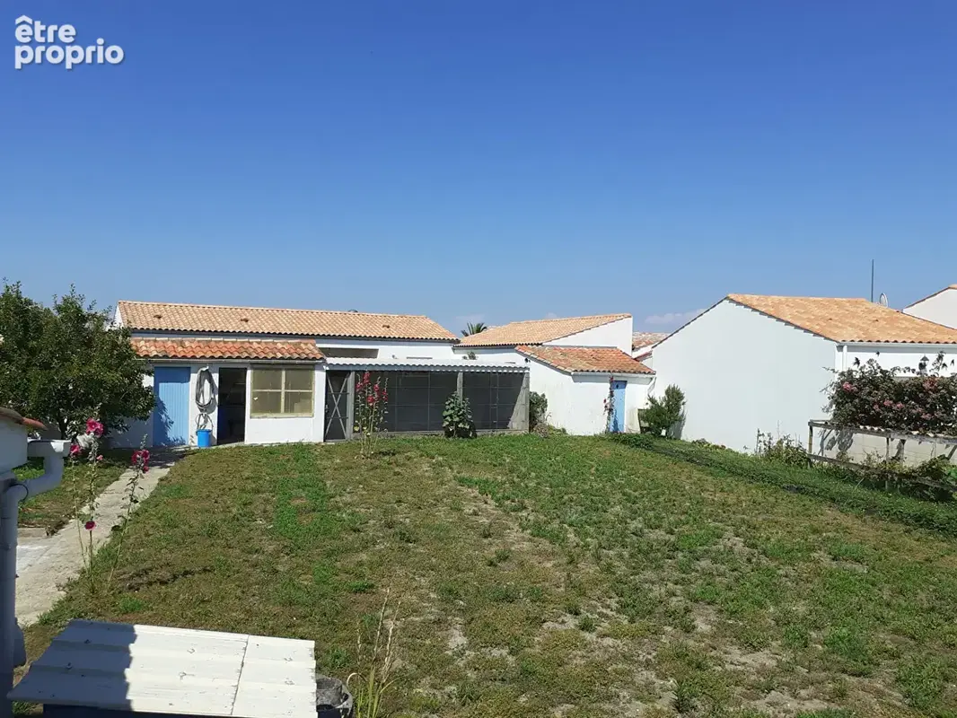 Belle villa familiale à deux pas du port - Grand terrain et dépendances - photo 4
