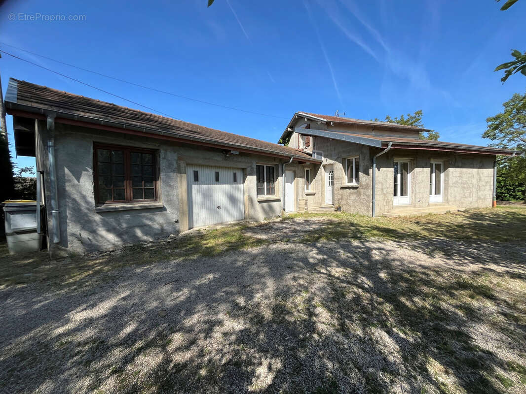 Maison à CUISERY