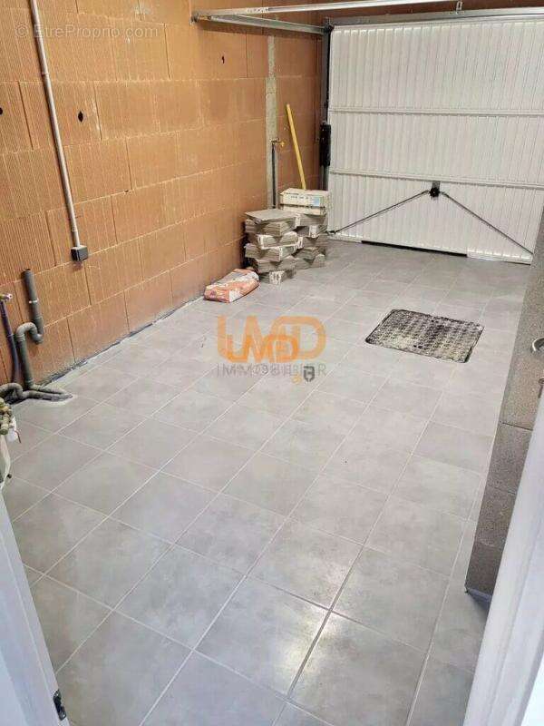 Maison à LIGNAN-SUR-ORB