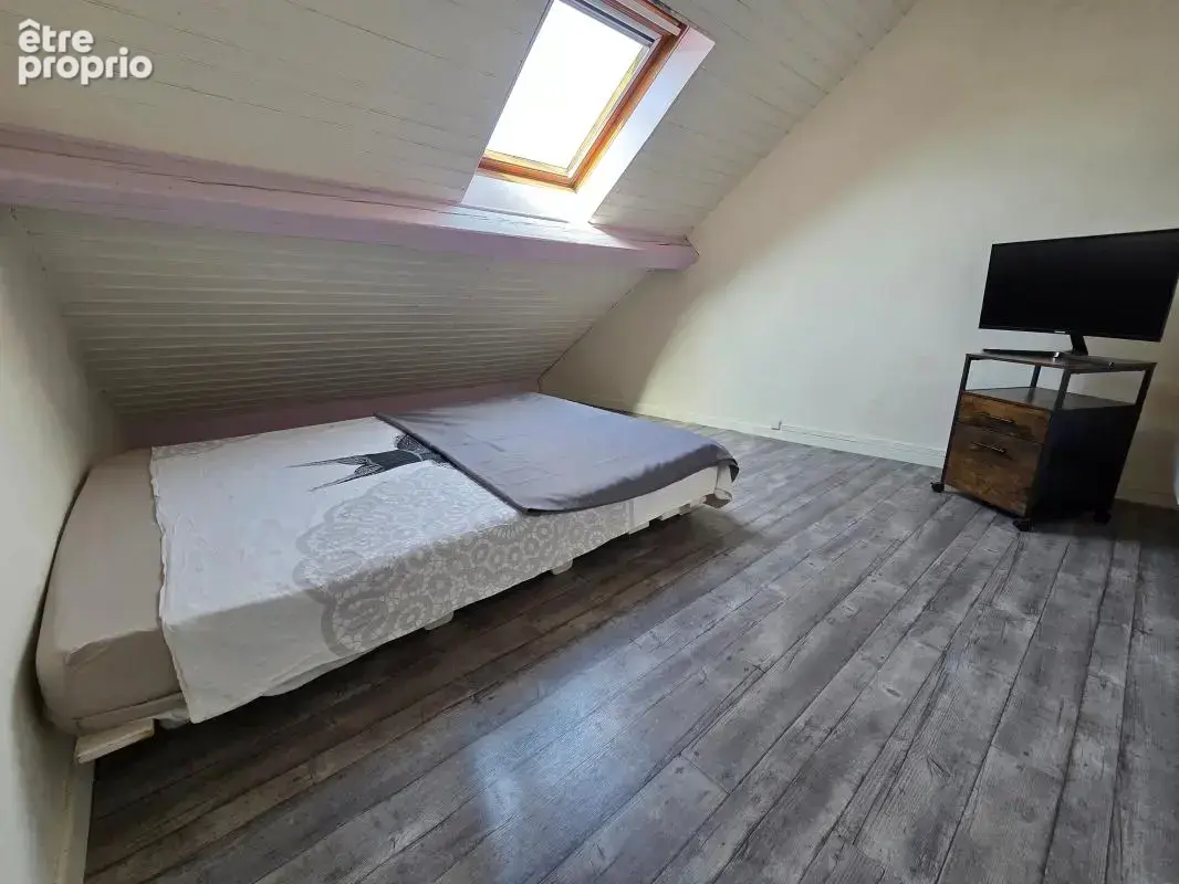 Maison de village À Vendre - 62m² - photo 10