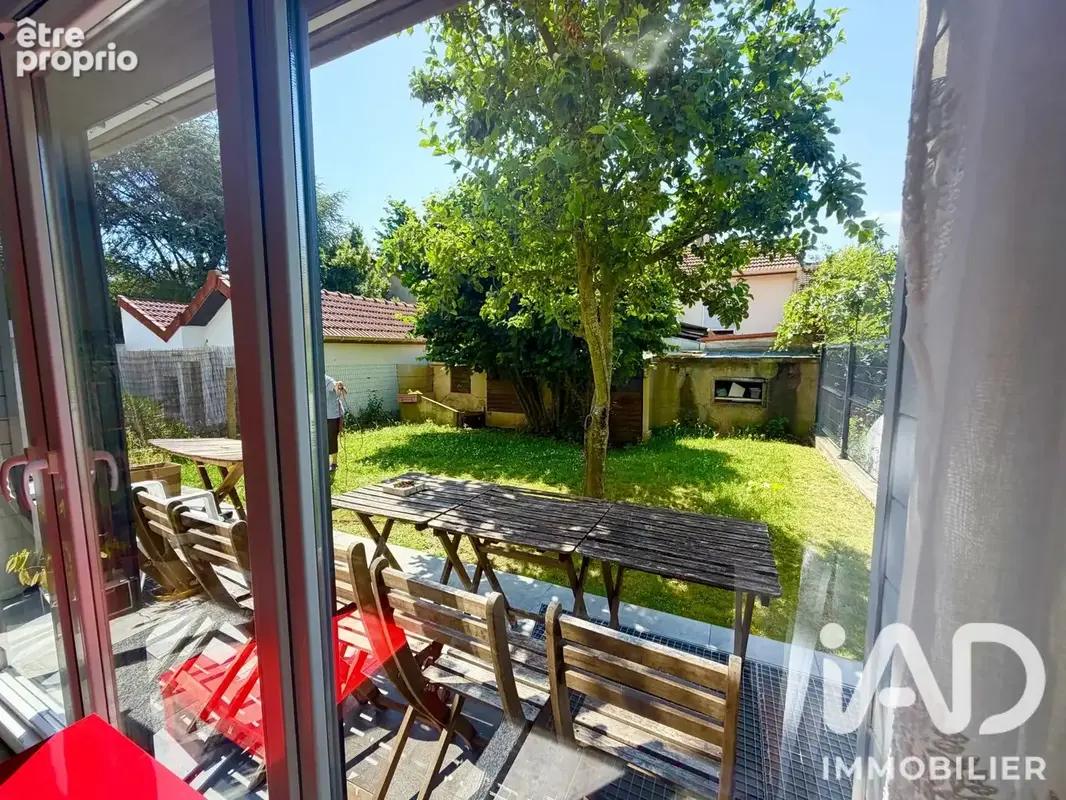 Photo 1 - Maison à VILLEJUIF