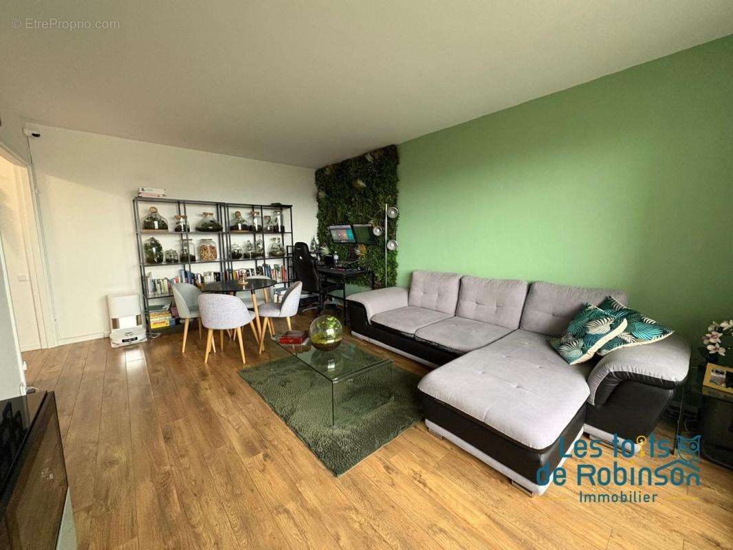 Appartement à ISSY-LES-MOULINEAUX