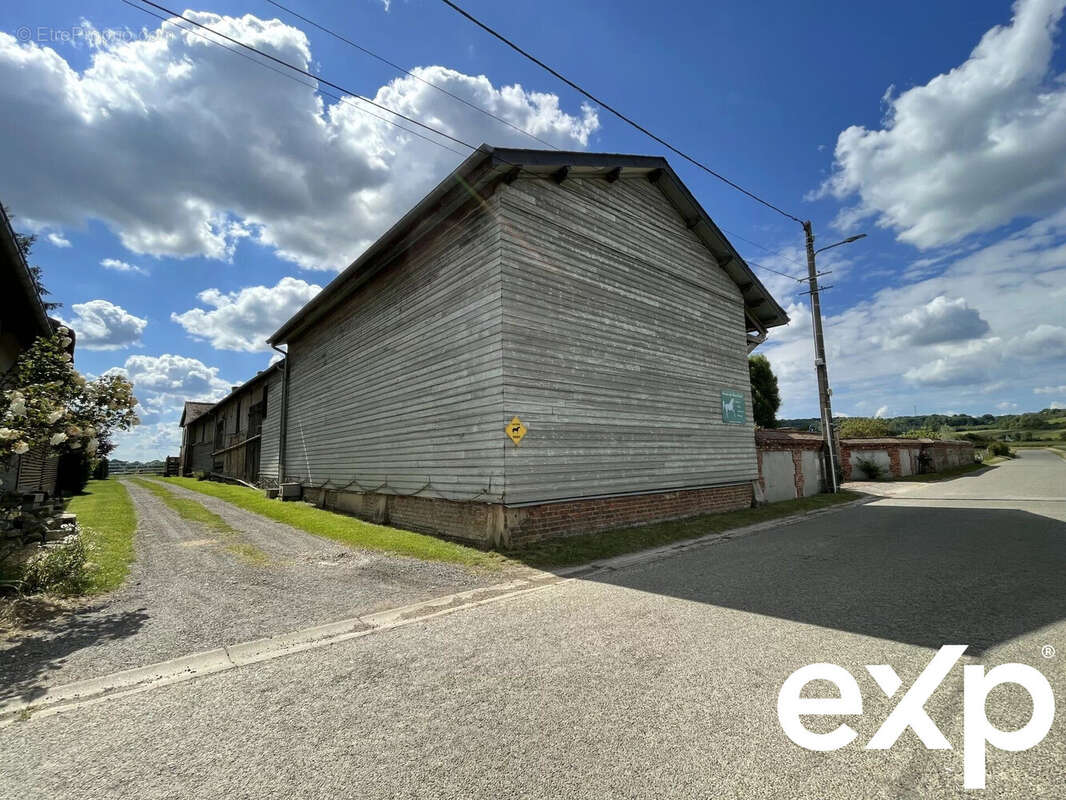 Maison à ONS-EN-BRAY