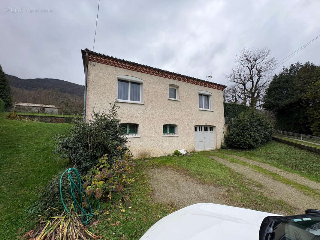 Maison à LACABAREDE