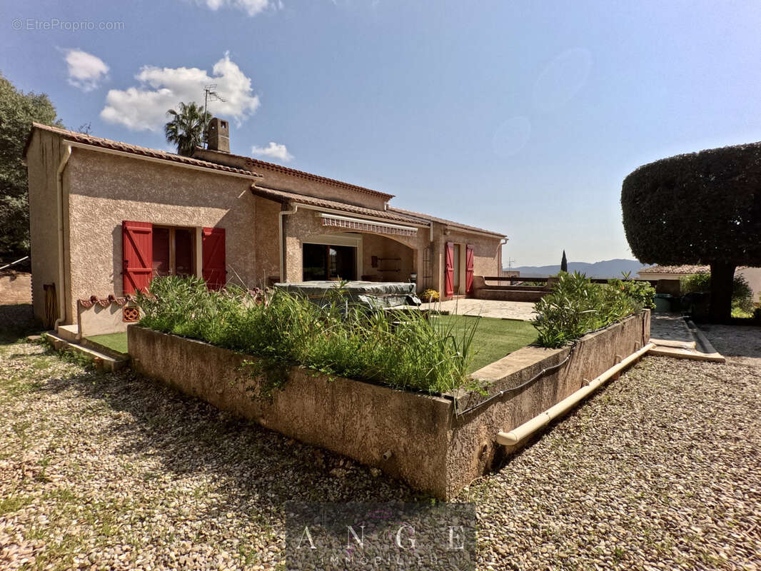 Villa individuelle La Farlede Garage et Terrain - photo 3