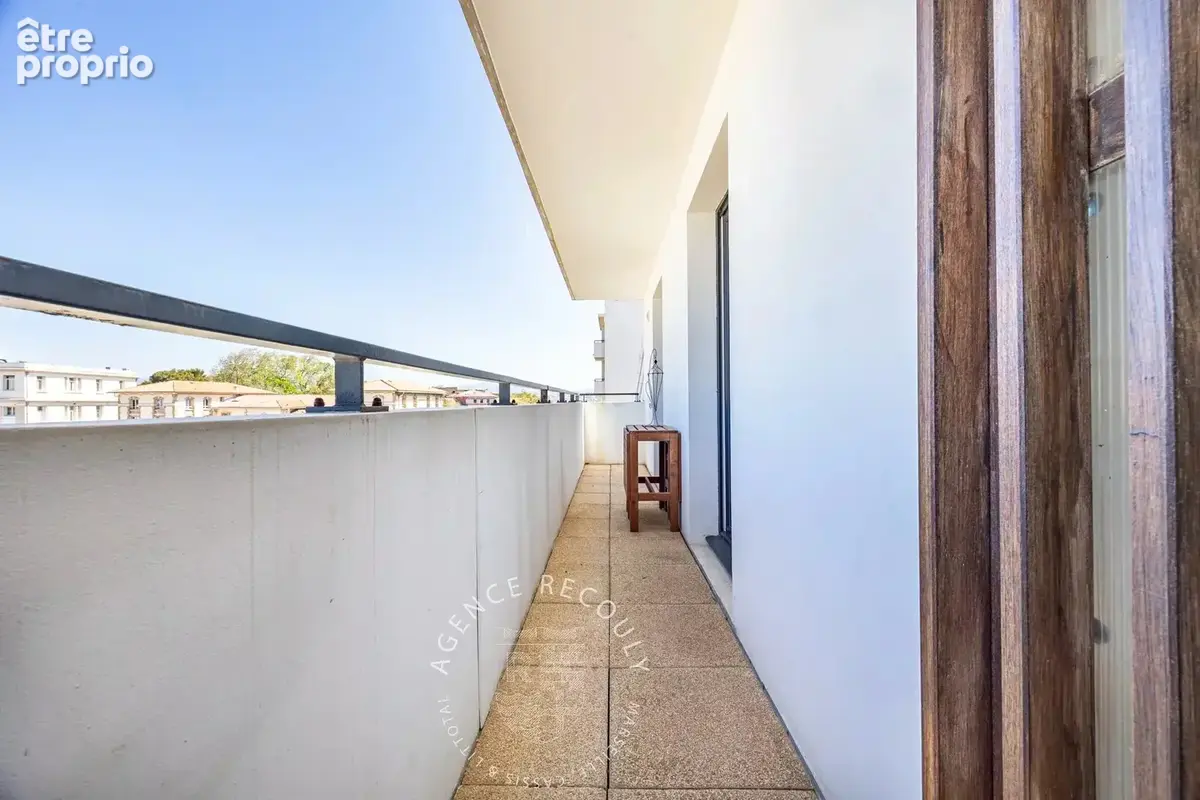 Appartement t4 avec terrasse - les catalans 13007 marseille - photo 16
